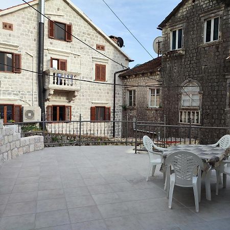 Apartment Rosic Perast Extérieur photo