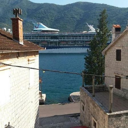 Apartment Rosic Perast Extérieur photo